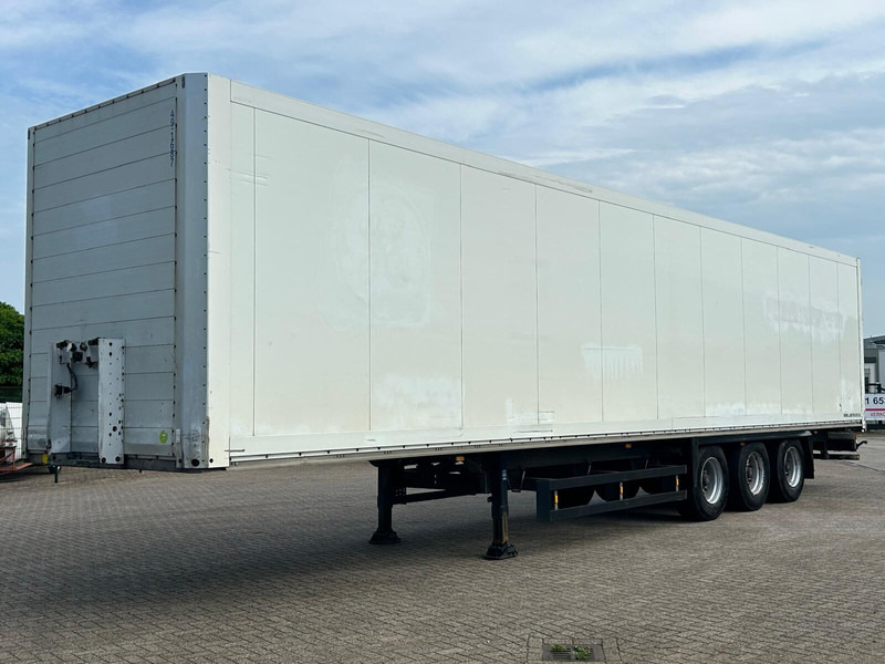 Schmitz Cargobull 3 axle SAF DRUM TUV 04-04 2026 - Closed box semi-trailer: picture 3 Schmitz Cargobull 3 axle SAF DRUM TUV 04-04 2026 - Closed box semi-trailer: picture 3