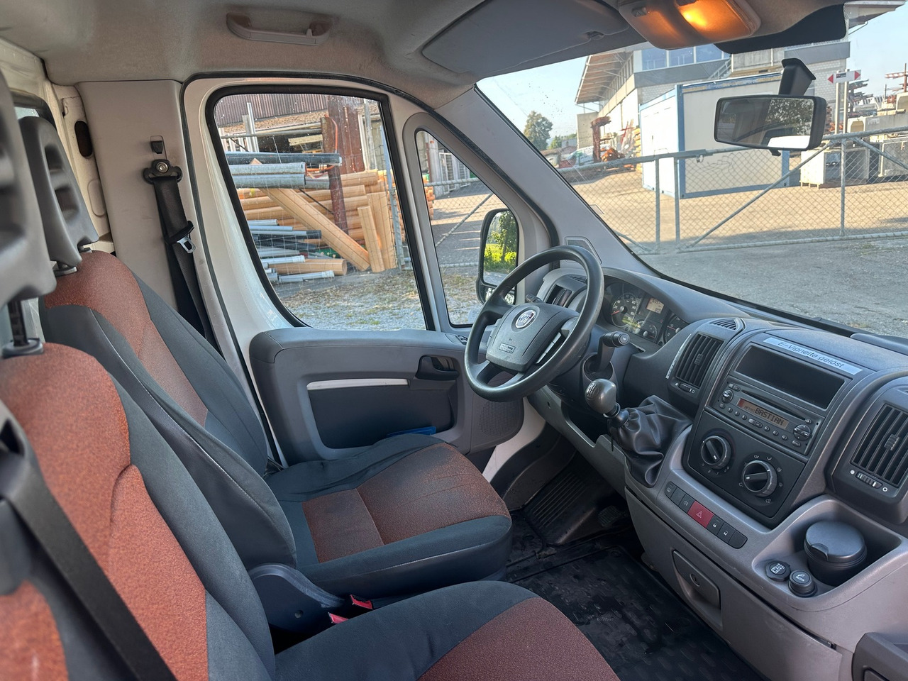 Curtain side van FIAT Ducato 17q 2.3 JTD  Hebebühne: picture 12