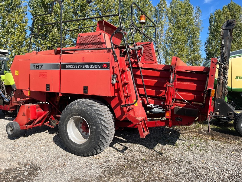 Massey Ferguson 187 - Square baler: picture 2 Massey Ferguson 187 - Square baler: picture 2