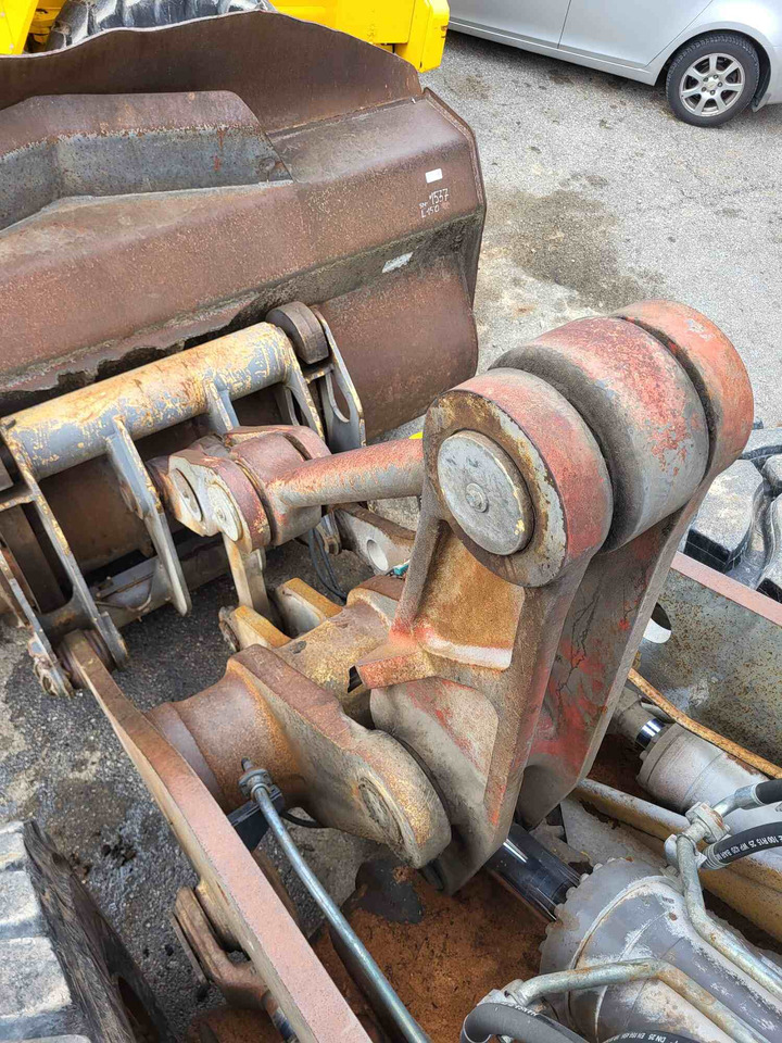 Volvo lifting framework - Spare parts for Loader: picture 4 Volvo lifting framework - Spare parts for Loader: picture 4