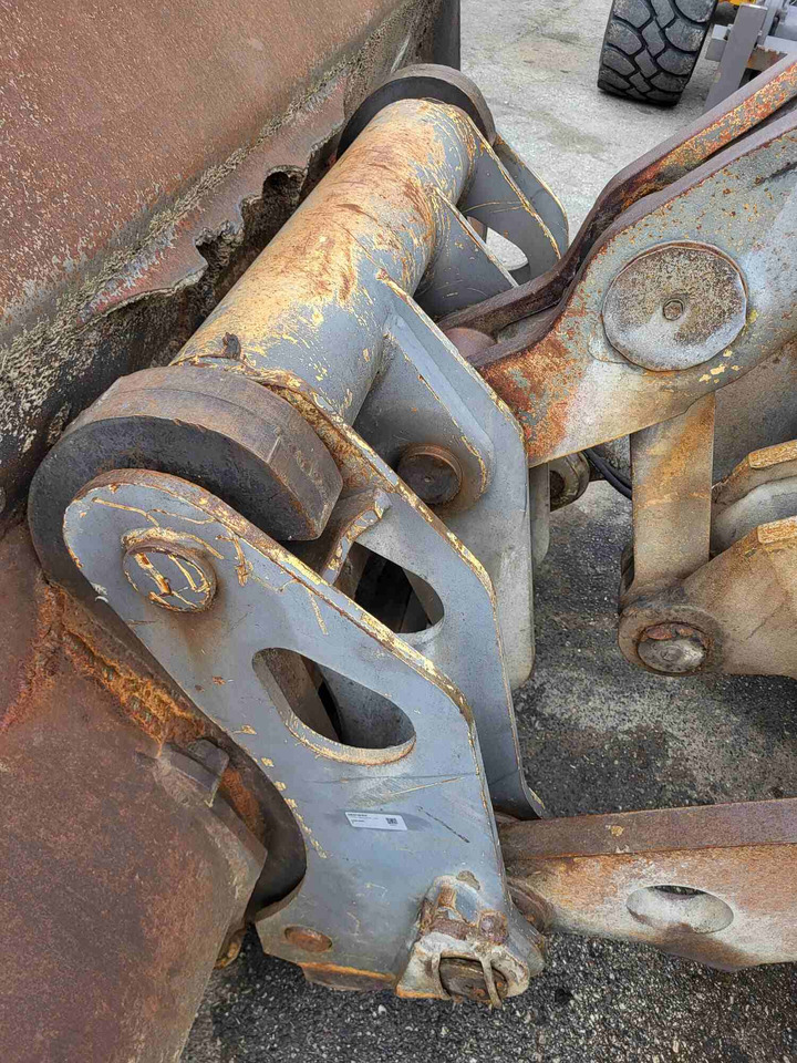 Volvo quick coupler - Quick coupler for Loader: picture 3 Volvo quick coupler - Quick coupler for Loader: picture 3