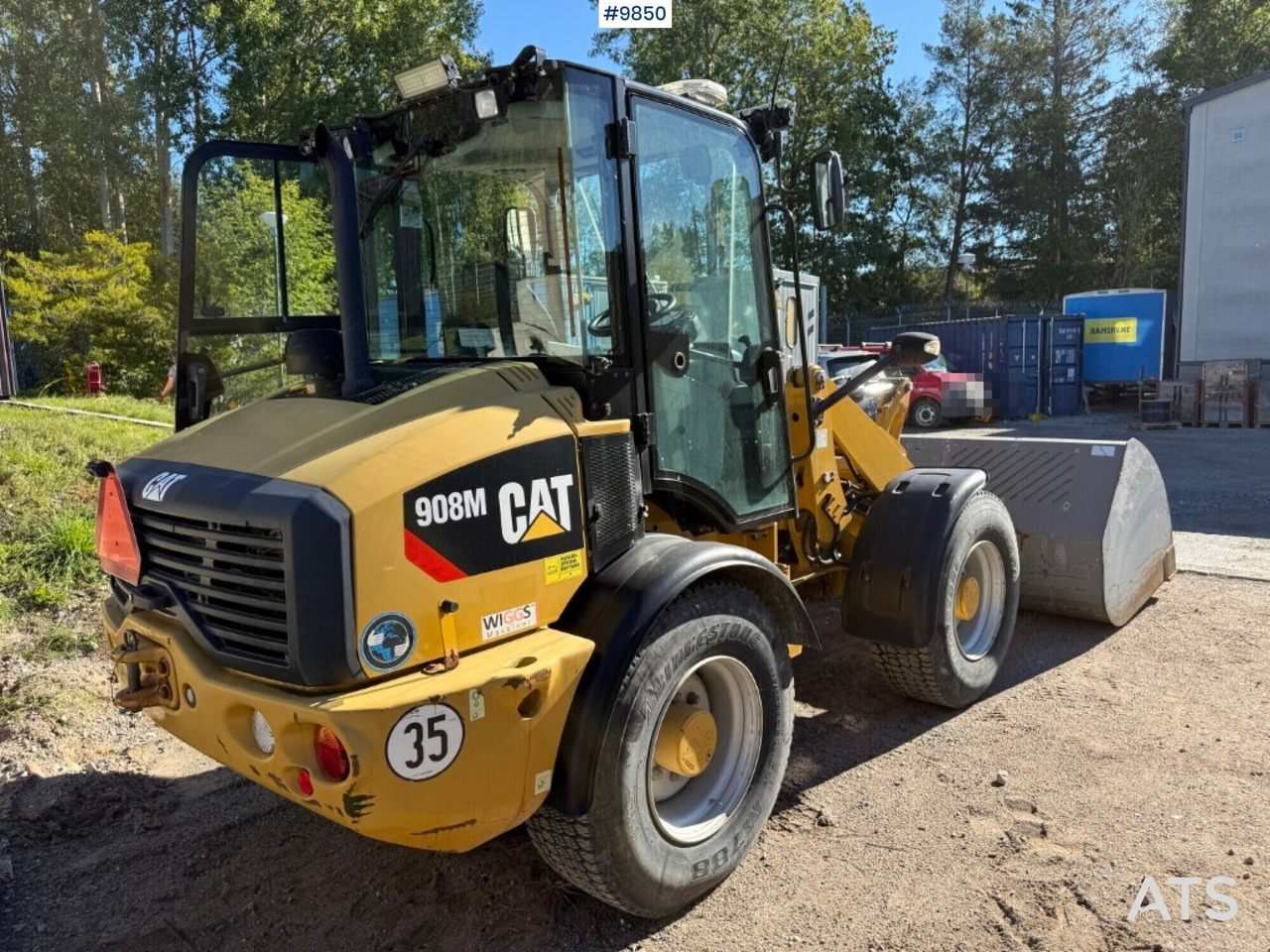 CAT 908M Wheel loader with Gears - Wheel loader: picture 3 CAT 908M Wheel loader with Gears - Wheel loader: picture 3