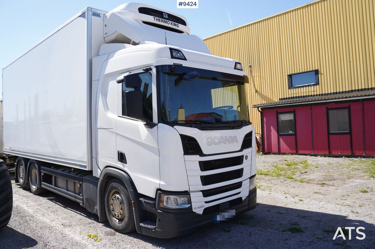 Cooling and freezing box truck Scania R450 - Refrigerator truck: picture 3 Cooling and freezing box truck Scania R450 - Refrigerator truck: picture 3
