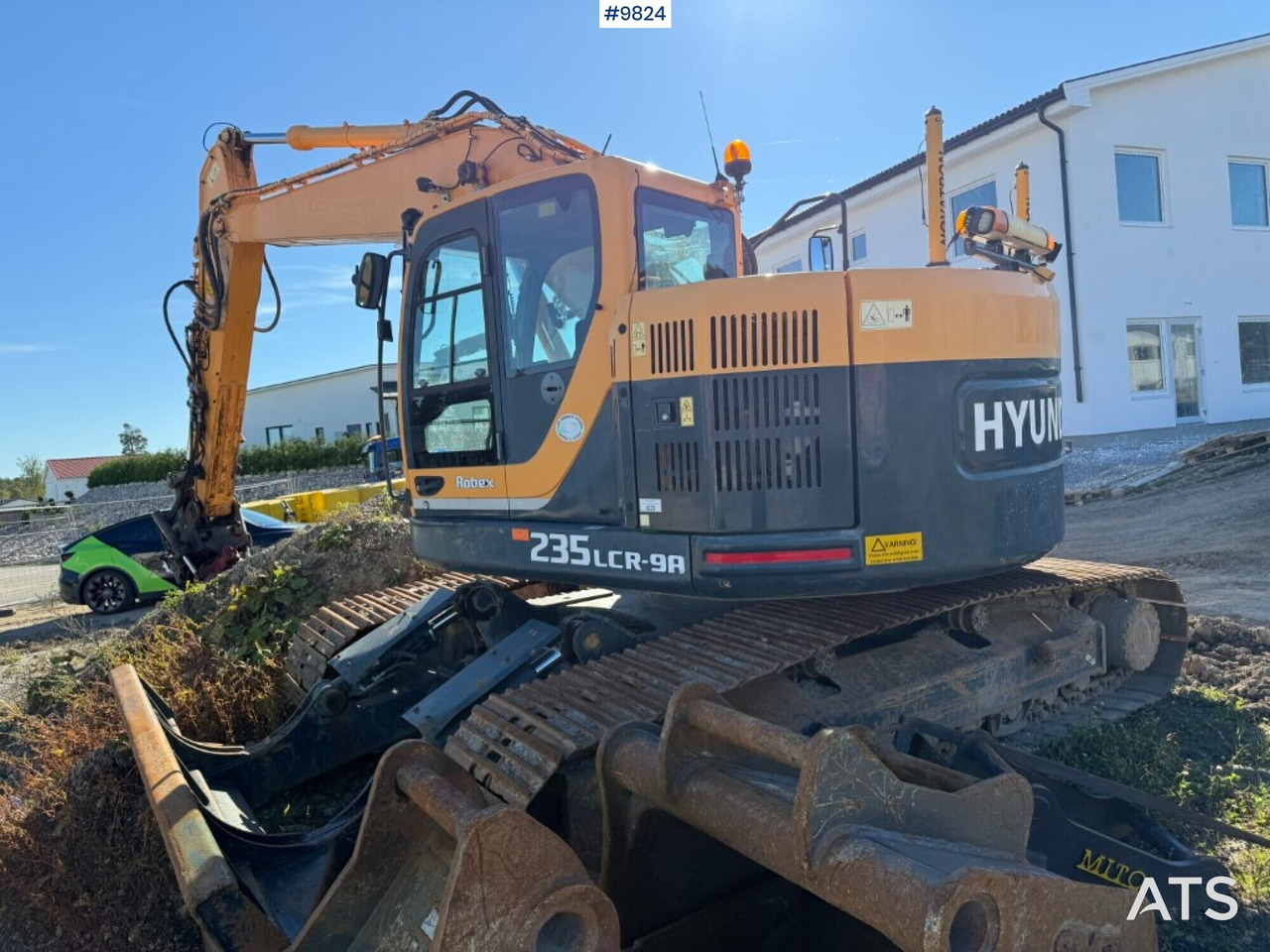 Hyundai Robex 235LCR-9A excavator - Crawler excavator: picture 3 Hyundai Robex 235LCR-9A excavator - Crawler excavator: picture 3