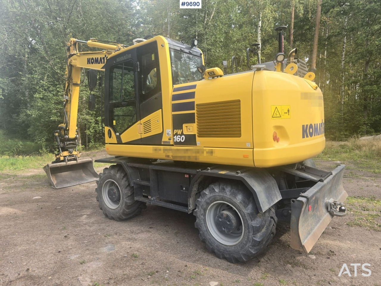 Komatsu PW160-11 with machine control - Wheel excavator: picture 3 Komatsu PW160-11 with machine control - Wheel excavator: picture 3