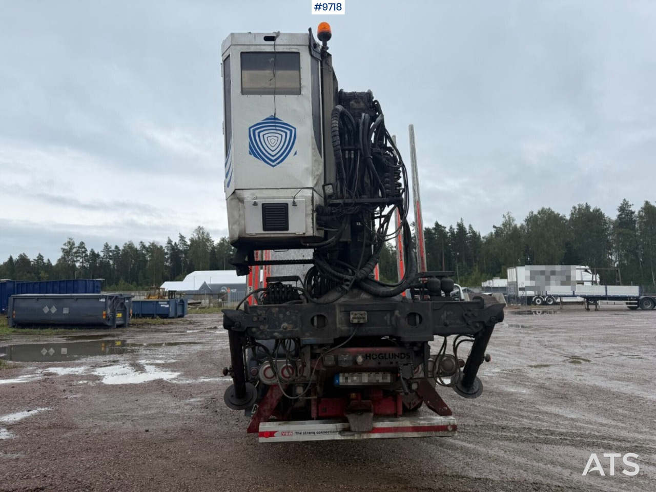 Log truck Scania R520 with crane - Timber truck, Crane truck: picture 4 Log truck Scania R520 with crane - Timber truck, Crane truck: picture 4