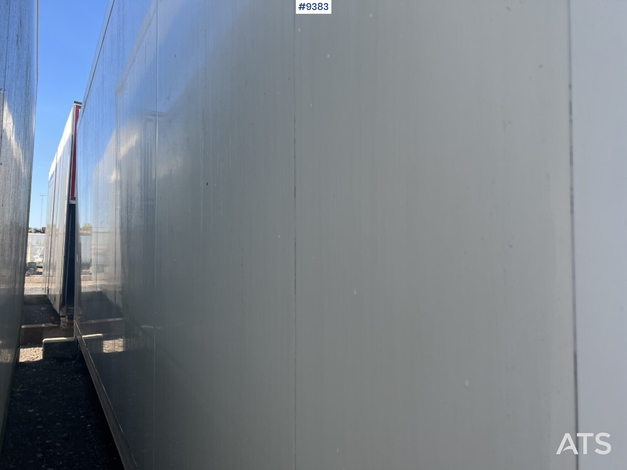 Refrigerated trailer cabinet Schmitz Cargobull - Refrigerator swap body: picture 3 Refrigerated trailer cabinet Schmitz Cargobull - Refrigerator swap body: picture 3