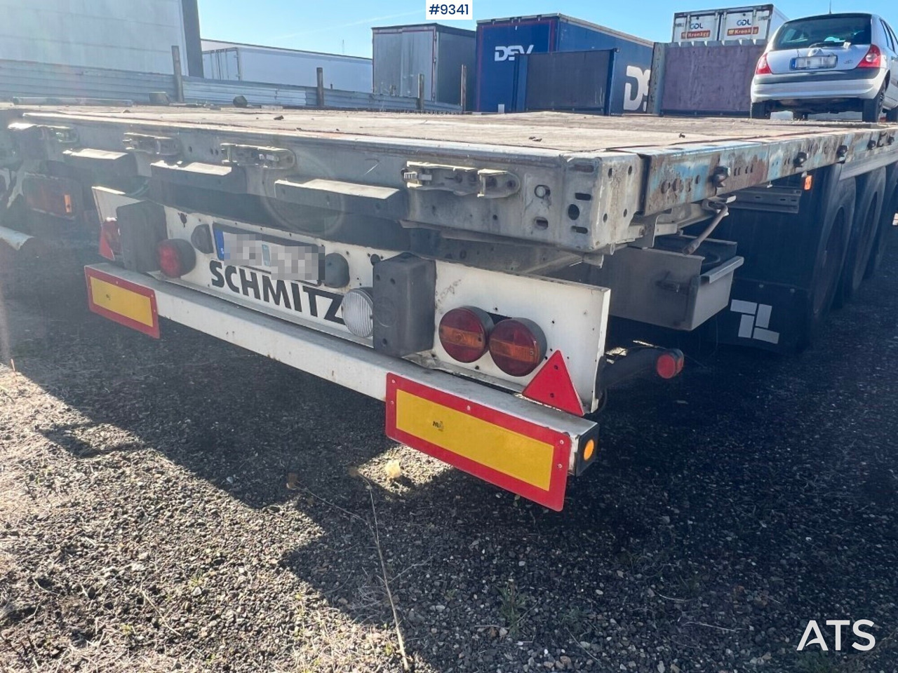 Trailer with open flatbed - SCHMITZ S01 SCS24/L13,62 - Dropside/ Flatbed semi-trailer: picture 2 Trailer with open flatbed - SCHMITZ S01 SCS24/L13,62 - Dropside/ Flatbed semi-trailer: picture 2