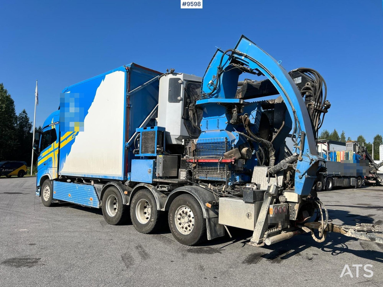 Volvo FH16 8*4 Bruks wood chipper - Tipper, Crane truck: picture 4 Volvo FH16 8*4 Bruks wood chipper - Tipper, Crane truck: picture 4
