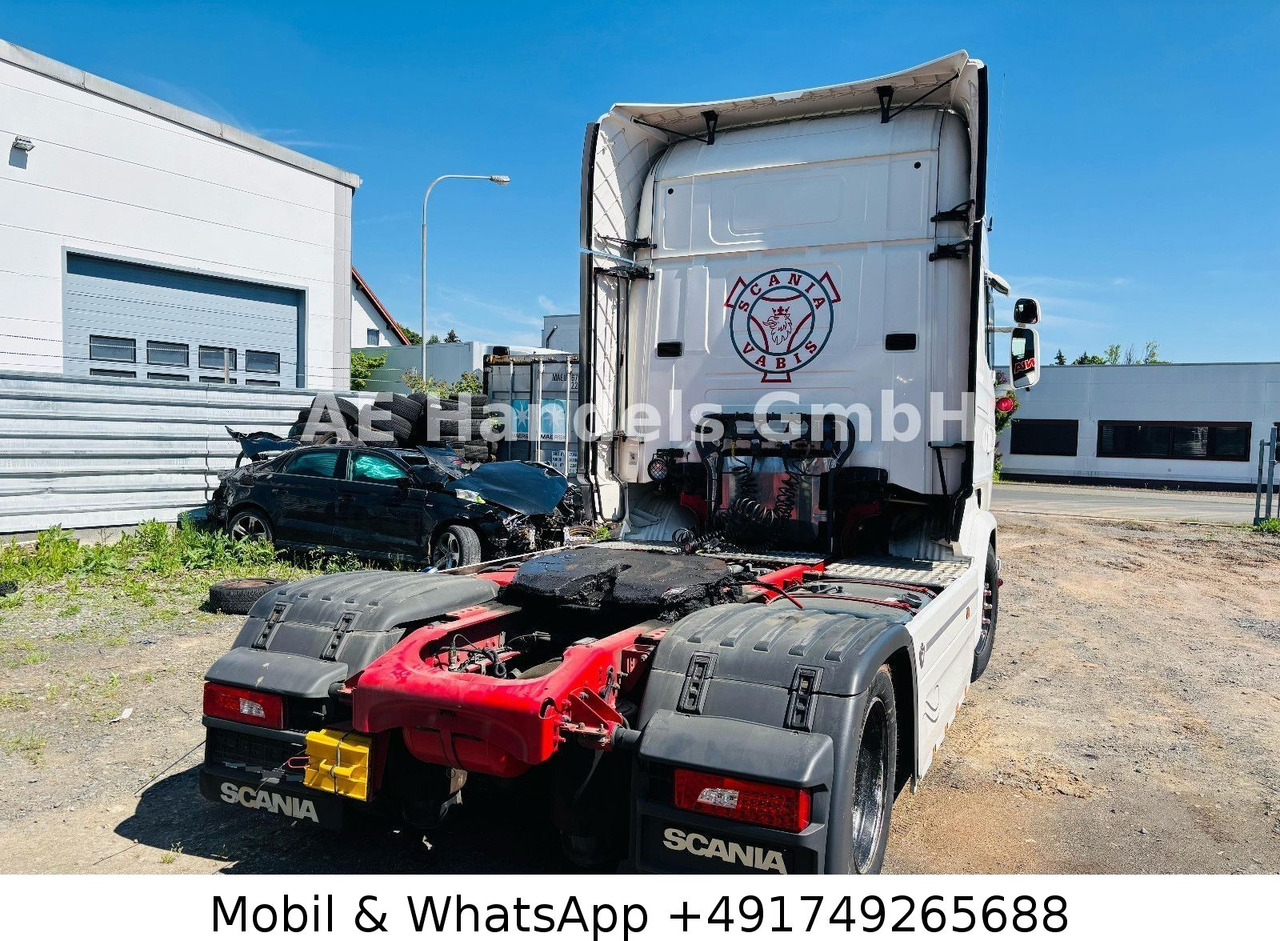 Scania R520 TopLine LL LOW *Retarder/Standklima/2xTank - Tractor unit: picture 4 Scania R520 TopLine LL LOW *Retarder/Standklima/2xTank - Tractor unit: picture 4