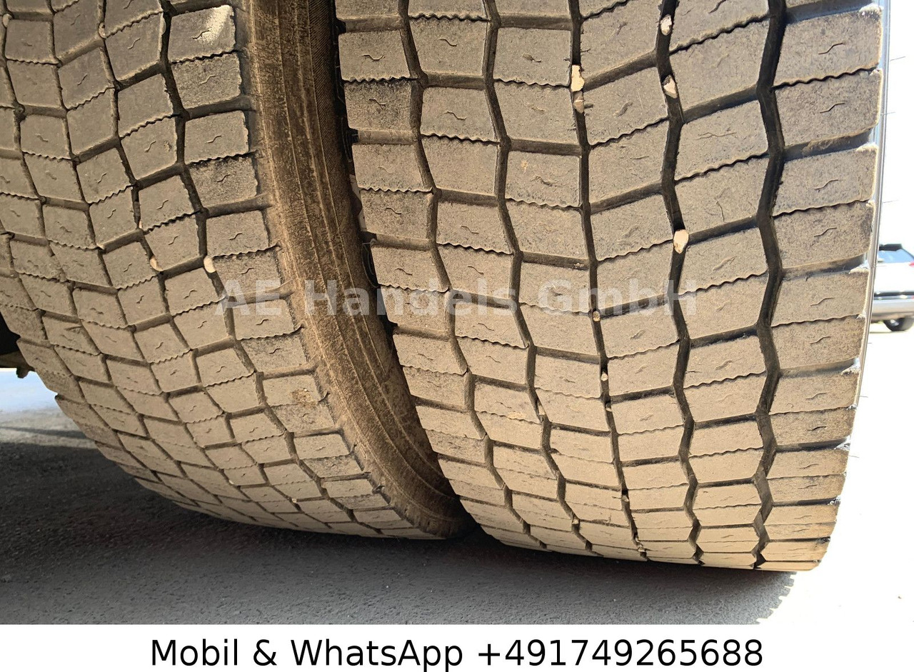 Tractor unit Scania R580 V8 HighLine 6x2*Retarder/Hydr/66To/Lift/ACC: picture 16 Tractor unit Scania R580 V8 HighLine 6x2*Retarder/Hydr/66To/Lift/ACC: picture 16