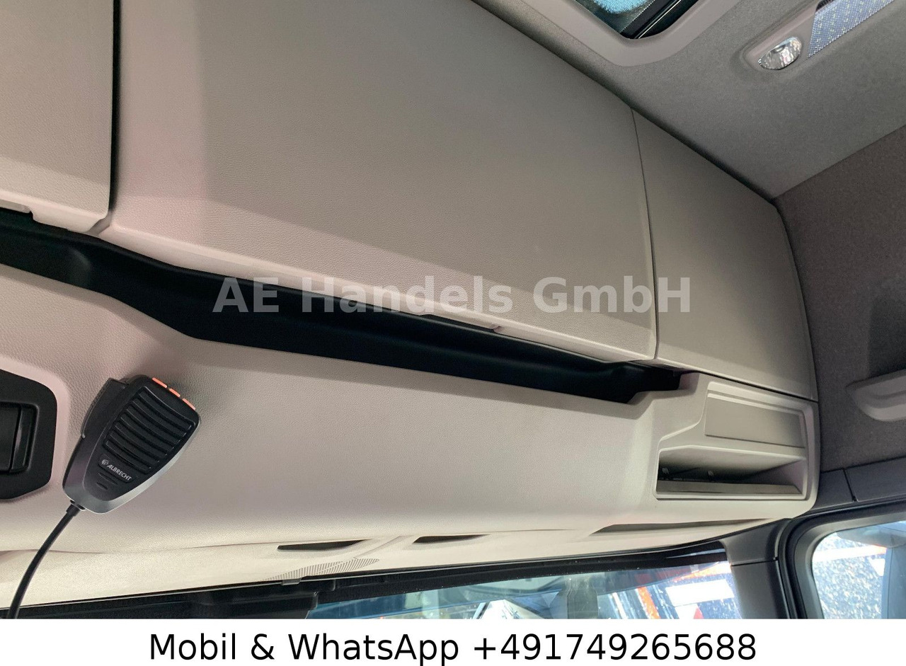 Tractor unit Scania R580 V8 HighLine 6x2*Retarder/Hydr/66To/Lift/ACC: picture 26 Tractor unit Scania R580 V8 HighLine 6x2*Retarder/Hydr/66To/Lift/ACC: picture 26