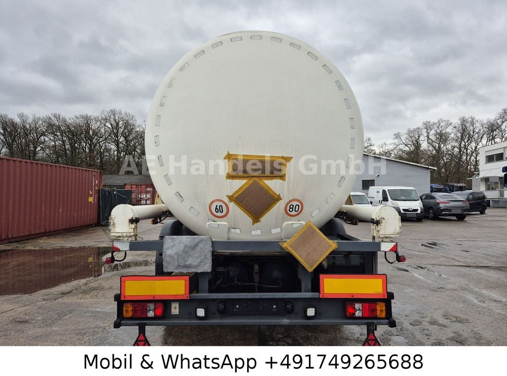 Willig *ADR/40.000Liter/Kerosin/Diesel/Benzin Willig *ADR/40.000Liter/Kerosin/Diesel/Benzin - Tank semi-trailer: picture 4 Willig *ADR/40.000Liter/Kerosin/Diesel/Benzin Willig *ADR/40.000Liter/Kerosin/Diesel/Benzin - Tank semi-trailer: picture 4