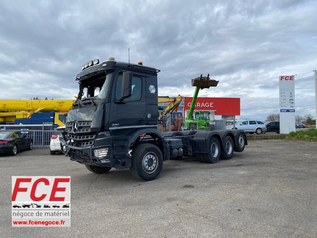 Mercedes-Benz AROCS 3751 8x4 / 1er Main endommagé - Cab chassis truck: picture 1 Mercedes-Benz AROCS 3751 8x4 / 1er Main endommagé - Cab chassis truck: picture 1