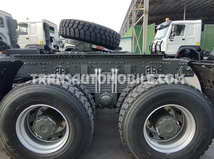 Sinotruk HOWO 6X6 ALL-WHEEL DRIVE - Tractor unit: picture 5 Sinotruk HOWO 6X6 ALL-WHEEL DRIVE - Tractor unit: picture 5