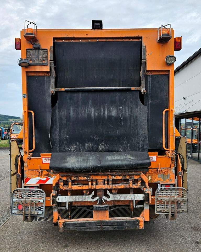 Mercedes-Benz AXOR 1824 ZOELLER Stummer Medium Variopress - Garbage truck: picture 4 Mercedes-Benz AXOR 1824 ZOELLER Stummer Medium Variopress - Garbage truck: picture 4