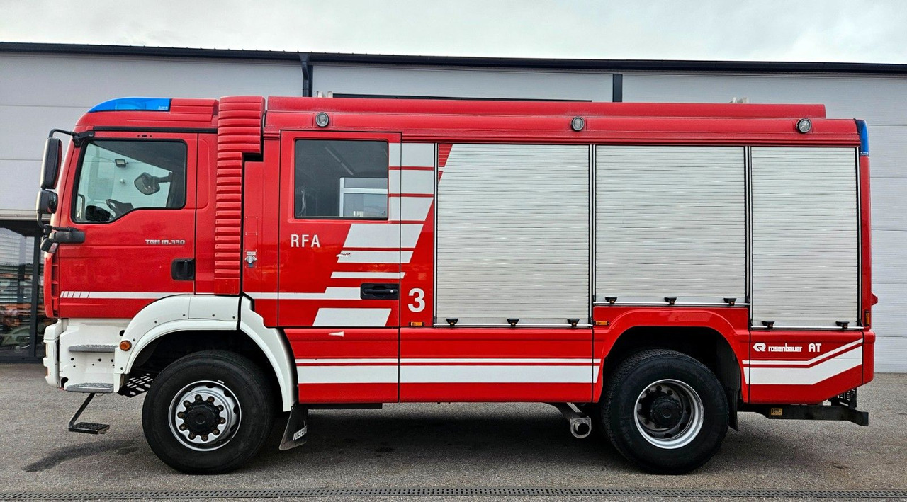 MAN TGM 18.330 4x4 Feuerwehr Rosenbauer RFA - Truck: picture 2 MAN TGM 18.330 4x4 Feuerwehr Rosenbauer RFA - Truck: picture 2