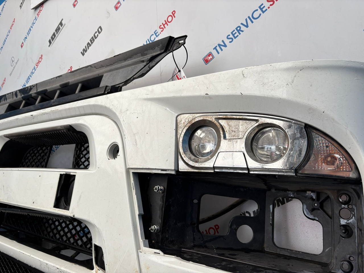 Paraurti Anteriore Iveco 5801258838 - Bumper for Truck: picture 3 Paraurti Anteriore Iveco 5801258838 - Bumper for Truck: picture 3