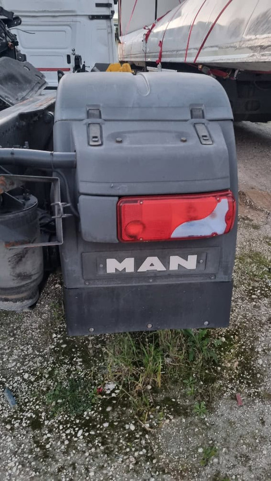 MAN TGX E6 pezzi di ricambio - Spare parts for Truck: picture 4 MAN TGX E6 pezzi di ricambio - Spare parts for Truck: picture 4