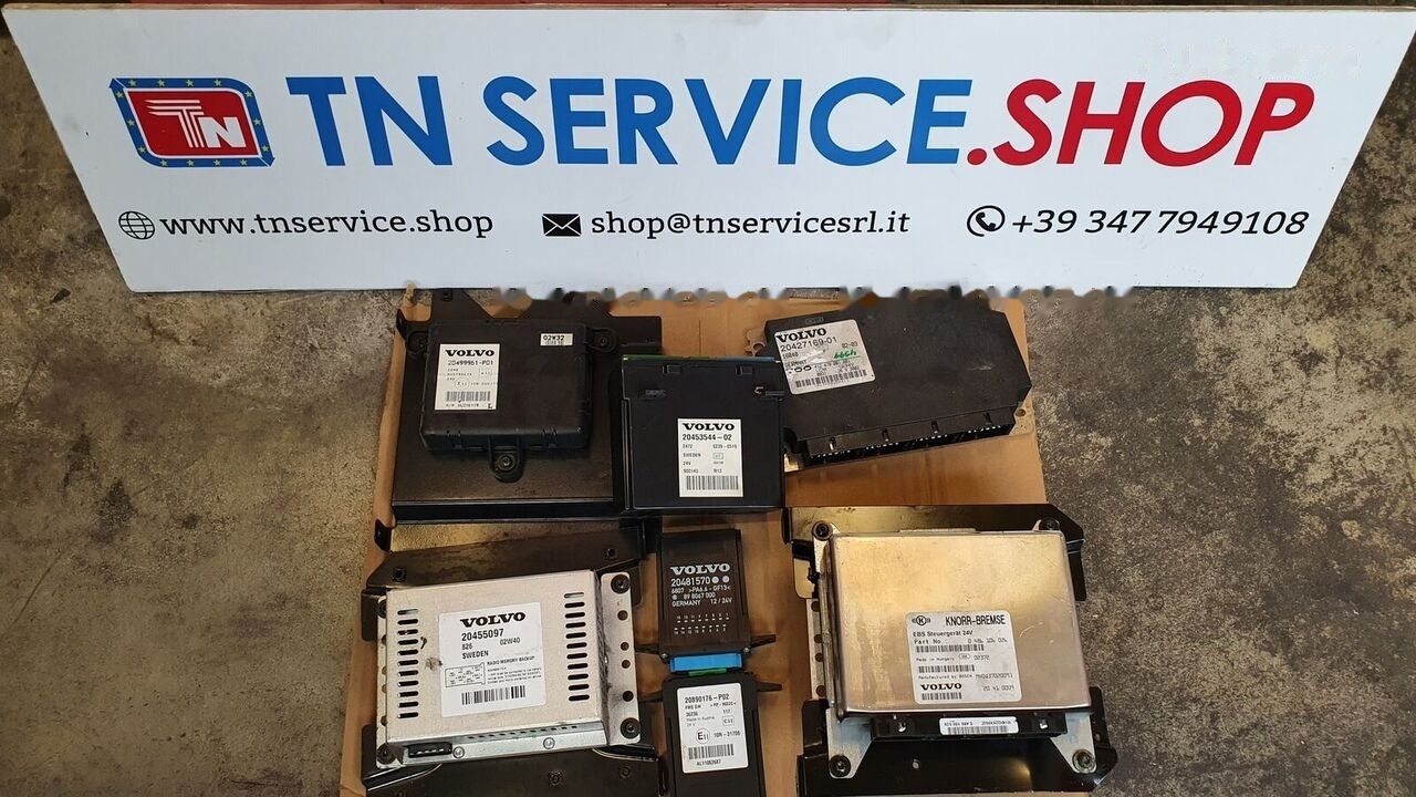 Volvo B330072 Volvo FH12 460 2°SERIE - ECU for Truck: picture 1 Volvo B330072 Volvo FH12 460 2°SERIE - ECU for Truck: picture 1
