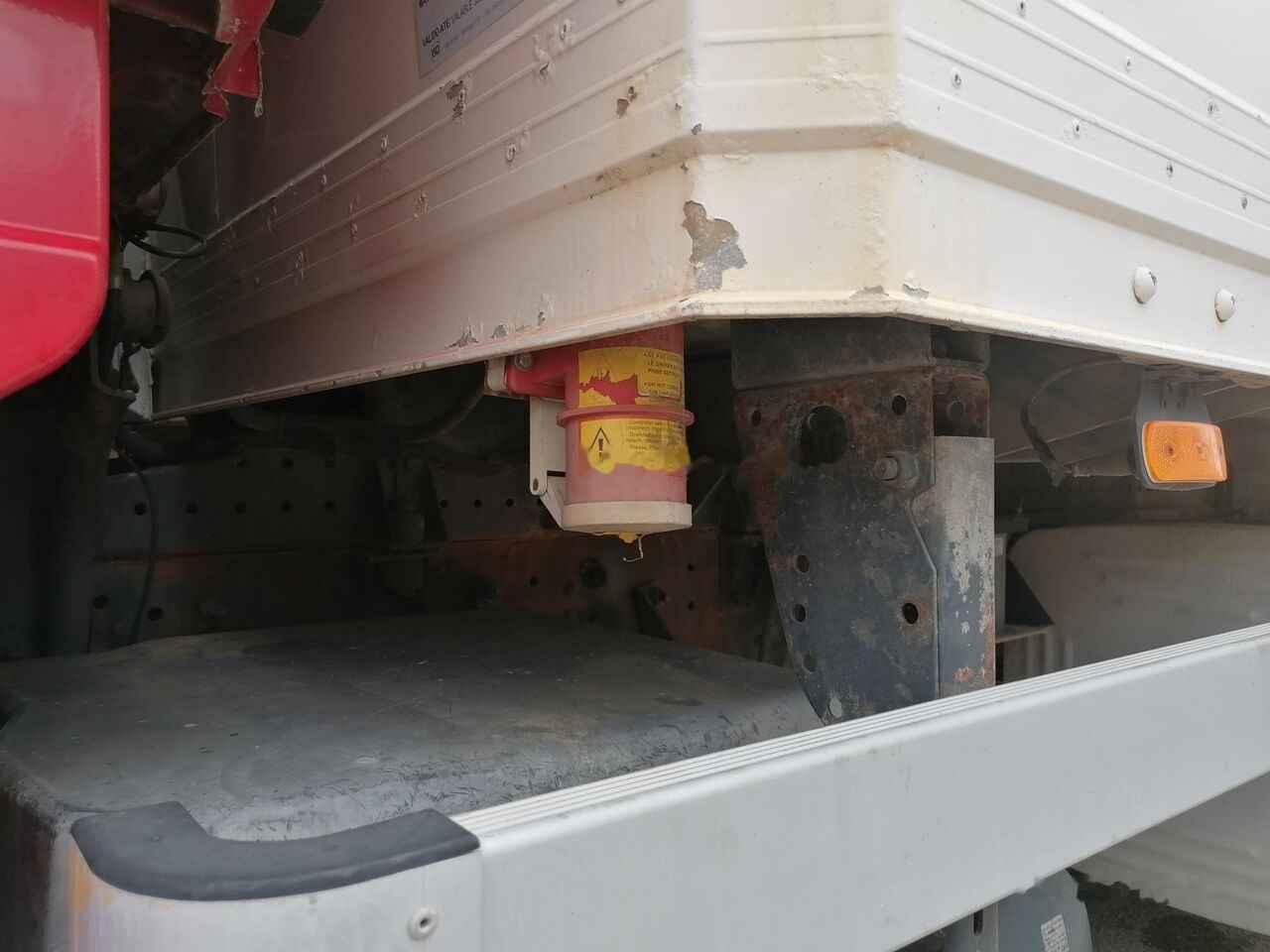 Scania 94 - Refrigerator truck: picture 4 Scania 94 - Refrigerator truck: picture 4