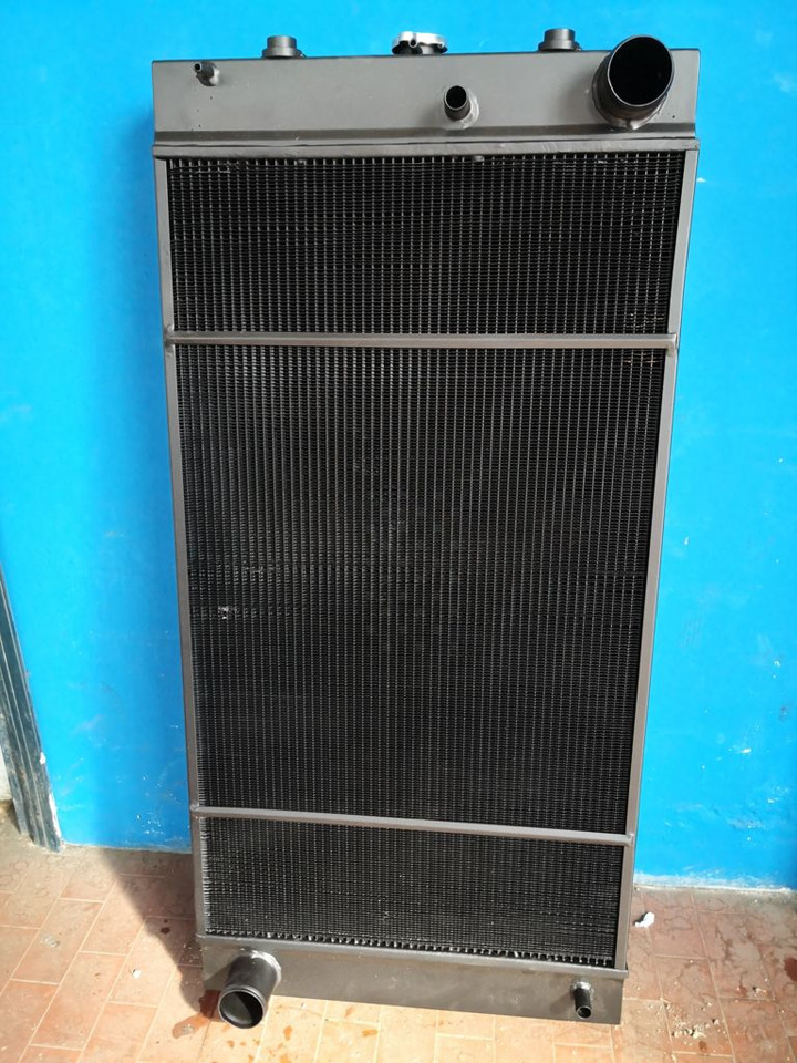 RADIATORE KOMATSU D65EX-15EO - Radiator: picture 4 RADIATORE KOMATSU D65EX-15EO - Radiator: picture 4