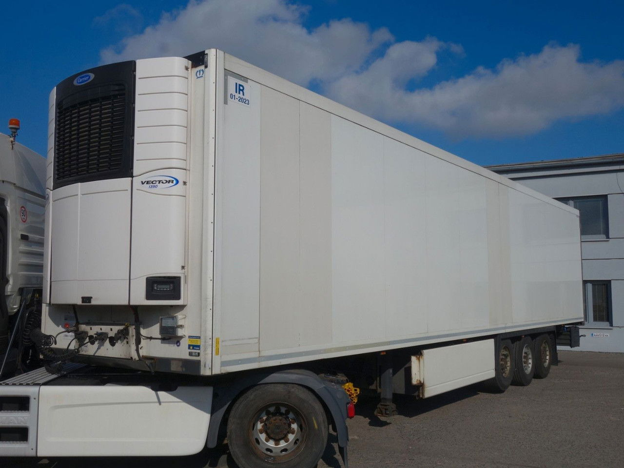 Krone SD Carrier Vector 1350 - Refrigerator semi-trailer: picture 5 Krone SD Carrier Vector 1350 - Refrigerator semi-trailer: picture 5