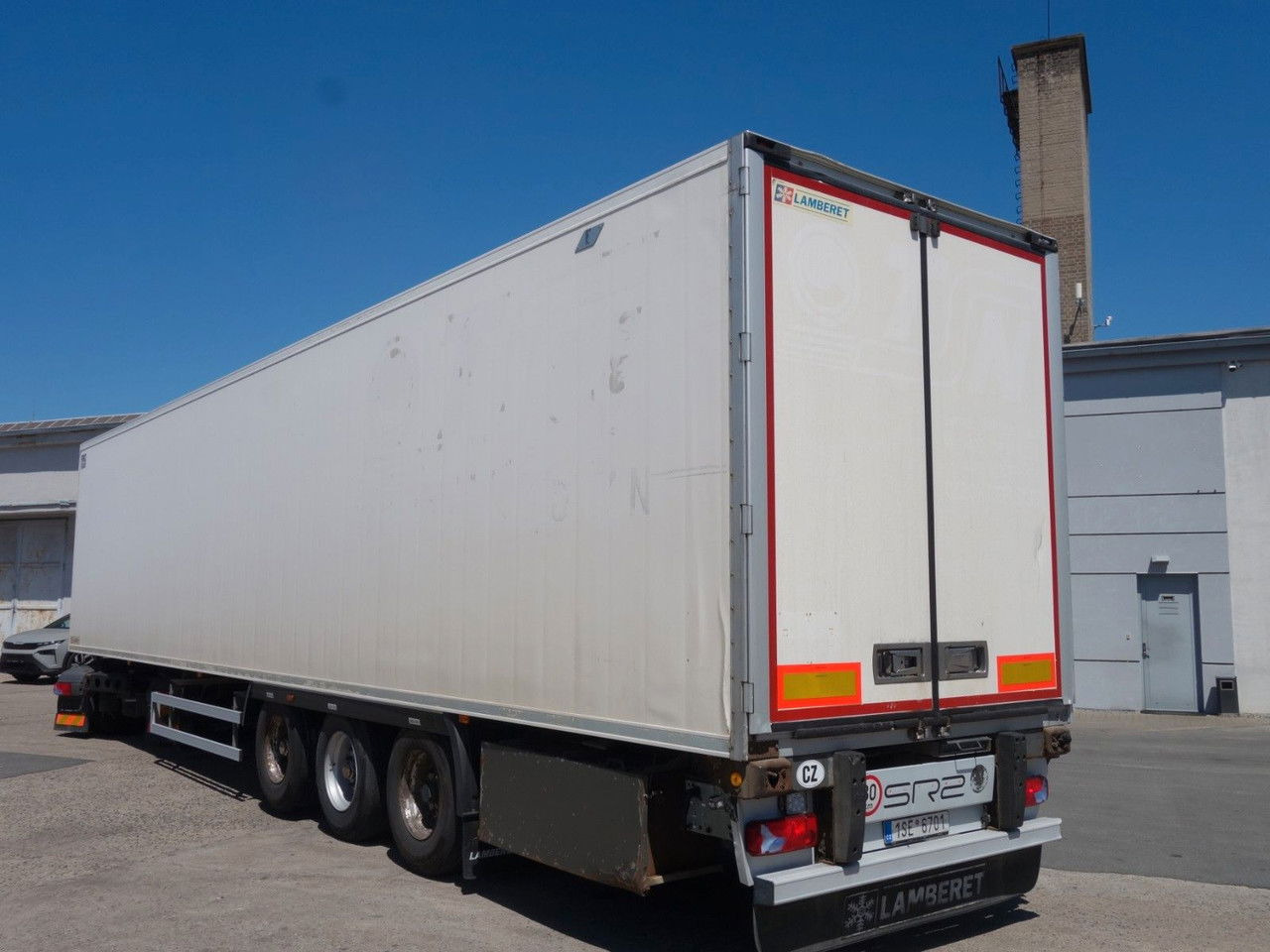 LAMBERET LVF S3 mit Carrier 1300, 2.400 BtS. - Refrigerator semi-trailer: picture 5 LAMBERET LVF S3 mit Carrier 1300, 2.400 BtS. - Refrigerator semi-trailer: picture 5