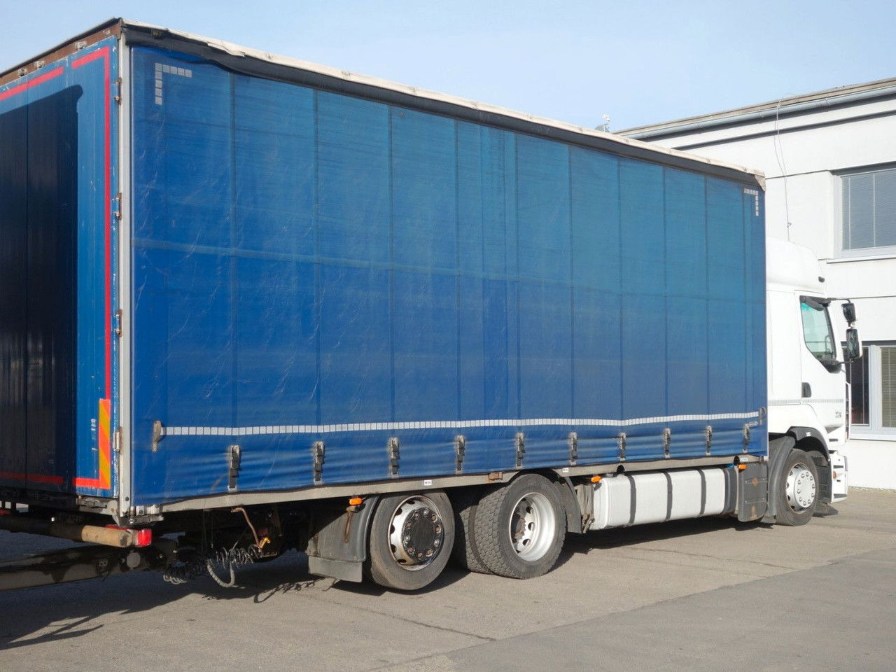Renault Premium 460 EEV + Svan 120m3 Durchfahren - Curtainsider truck: picture 5 Renault Premium 460 EEV + Svan 120m3 Durchfahren - Curtainsider truck: picture 5