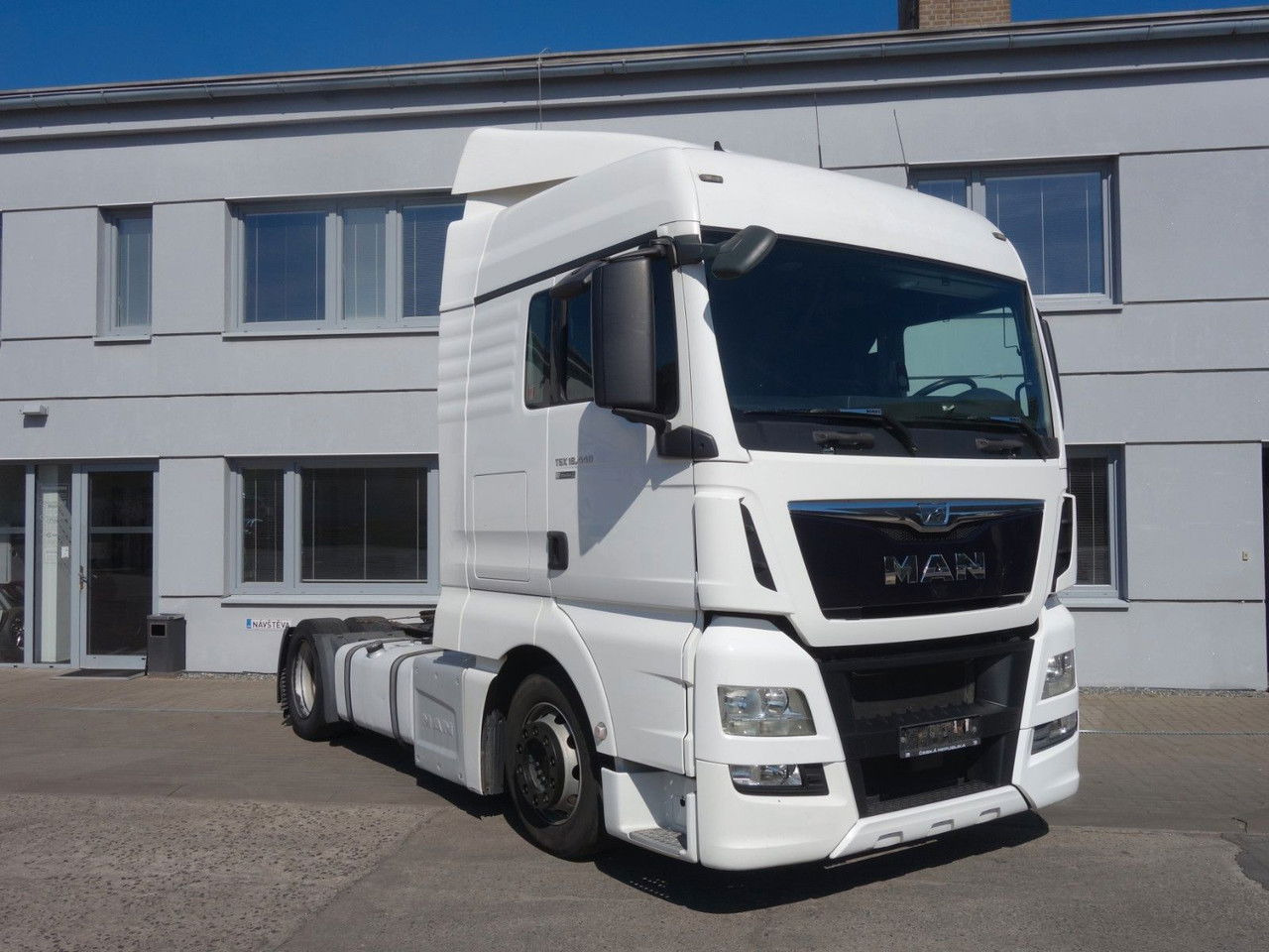 MAN TGX 18.440 XLX, E6, LD - Tractor unit: picture 3 MAN TGX 18.440 XLX, E6, LD - Tractor unit: picture 3