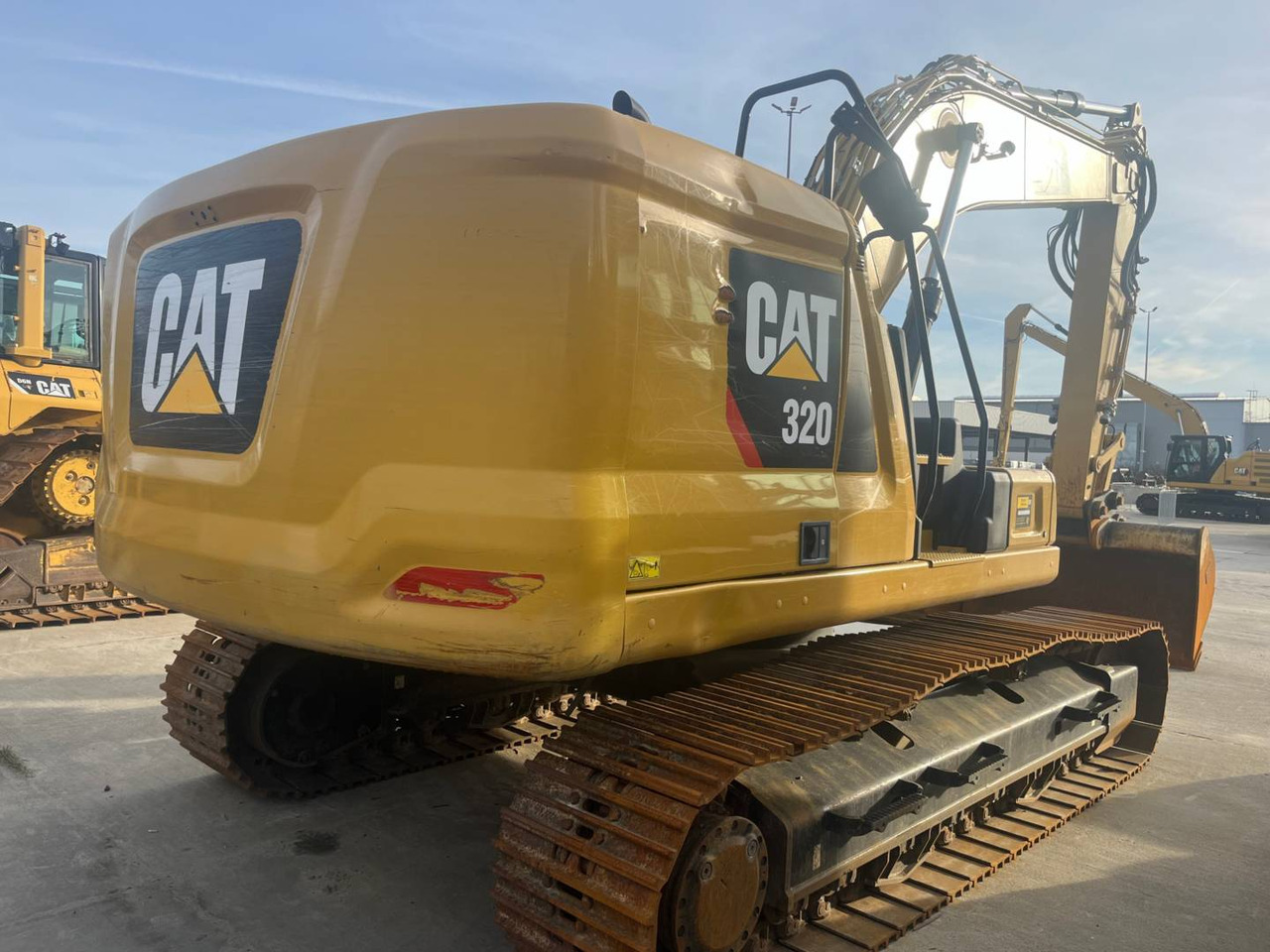 CAT 320 - Crawler excavator: picture 3 CAT 320 - Crawler excavator: picture 3