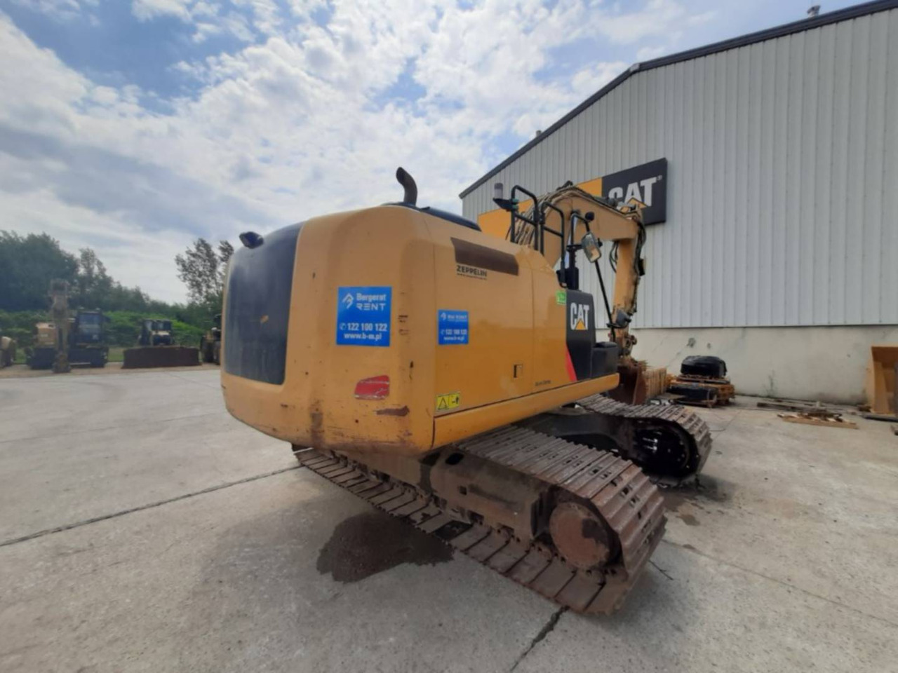 CAT 323EL - Crawler excavator: picture 3 CAT 323EL - Crawler excavator: picture 3