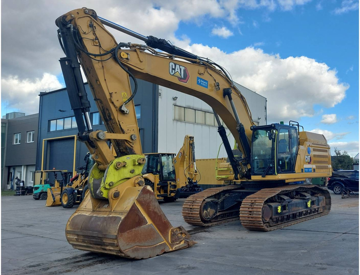 CAT 352 - Crawler excavator: picture 1 CAT 352 - Crawler excavator: picture 1
