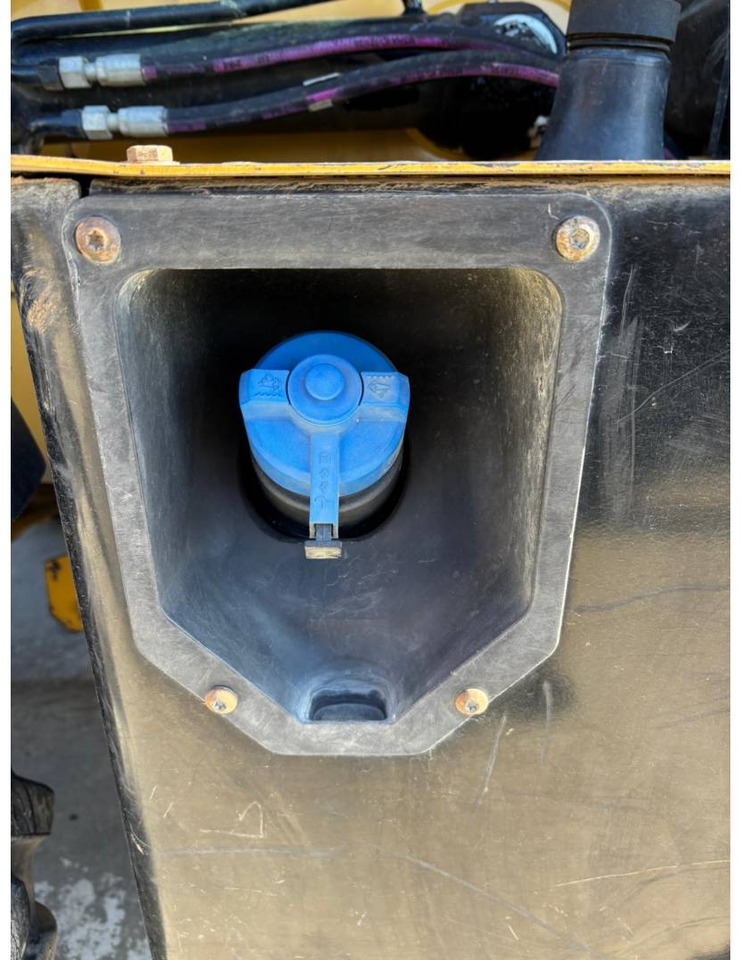 Lease a CAT 432F2 CAT 432F2: picture 21