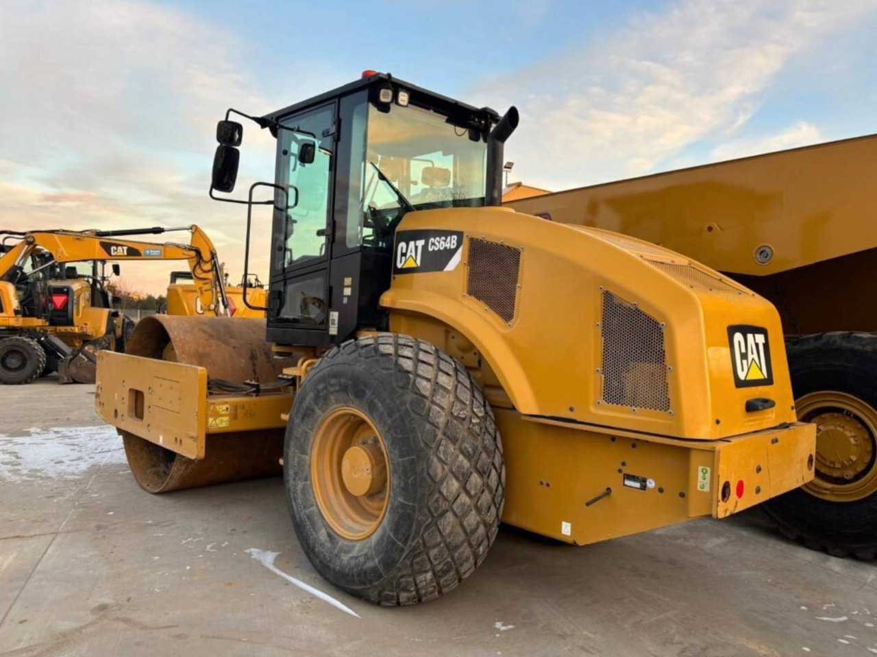 CAT CS64B - Compactor: picture 4 CAT CS64B - Compactor: picture 4