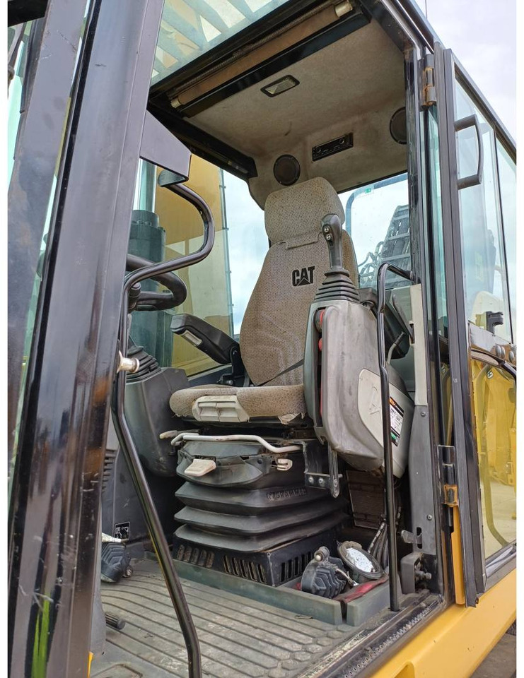 Waste/ Industry handler CAT MH3024: picture 17