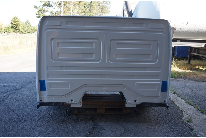 Mercedes-Benz ATEGO MP4 NEW 967820 - Cab and interior for Truck: picture 4 Mercedes-Benz ATEGO MP4 NEW 967820 - Cab and interior for Truck: picture 4