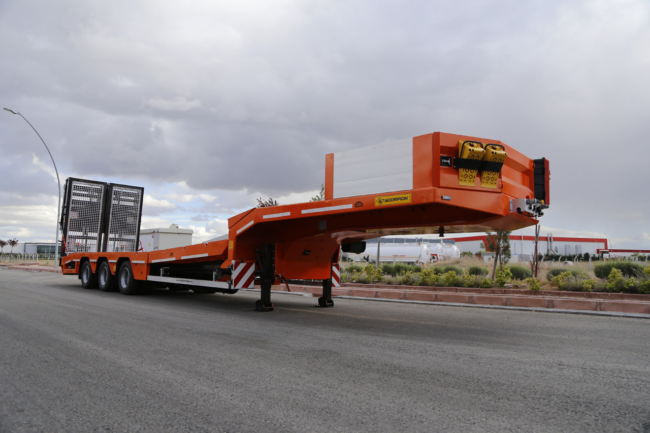 Scorpion Trailer SCORPION TRAILER 3 AXLE LOWBED SEMI TRAILER (CUSTOMIZED) - Low loader semi-trailer: picture 1 Scorpion Trailer SCORPION TRAILER 3 AXLE LOWBED SEMI TRAILER (CUSTOMIZED) - Low loader semi-trailer: picture 1