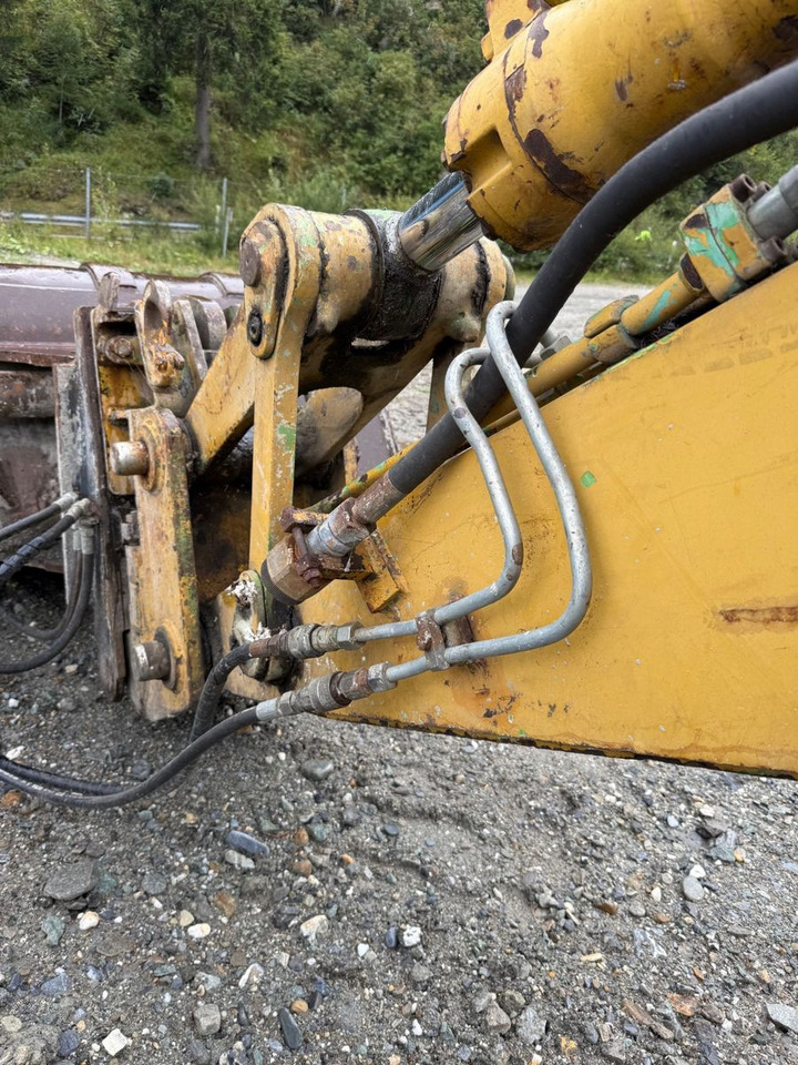 Liebherr R902 STD Litronic, 12995hours, 3 buckets - Crawler excavator: picture 4 Liebherr R902 STD Litronic, 12995hours, 3 buckets - Crawler excavator: picture 4