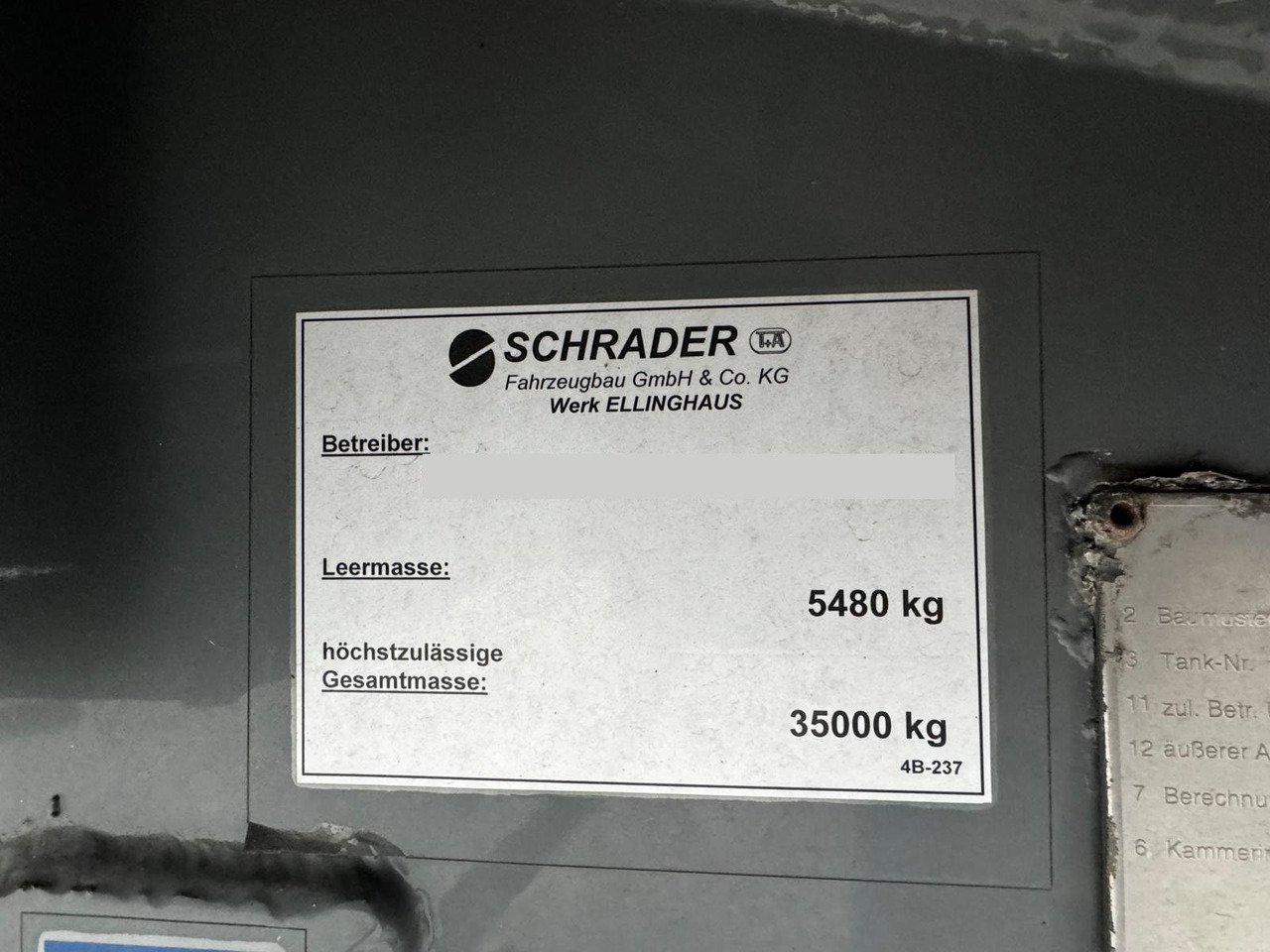 Tank semi-trailer Schrader ADR, Treibstoff Diesel/Benzin, 4 Kammern, Sening Schrader ADR, Treibstoff Diesel/Benzin, 4 Kammern, Sening: picture 11