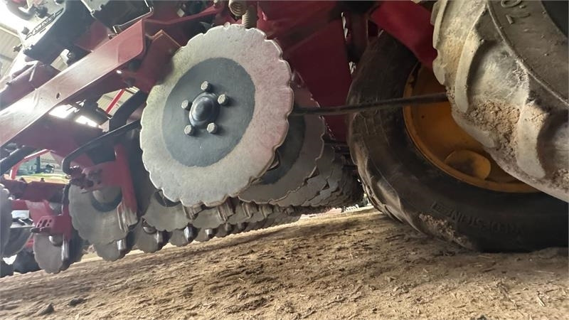 Vaderstad Rapid 400C Rapid 400 C  - Combine seed drill: picture 5 Vaderstad Rapid 400C Rapid 400 C  - Combine seed drill: picture 5