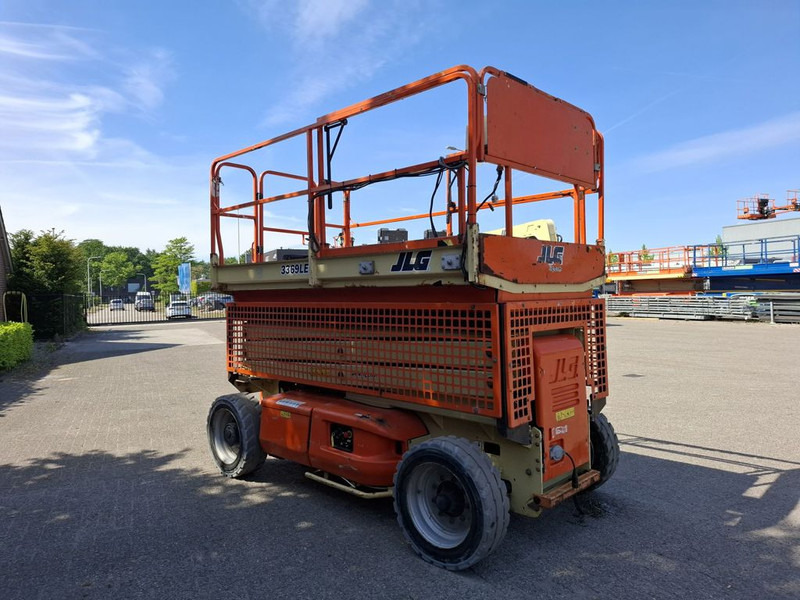 JLG 3369LE - Scissor lift: picture 2 JLG 3369LE - Scissor lift: picture 2
