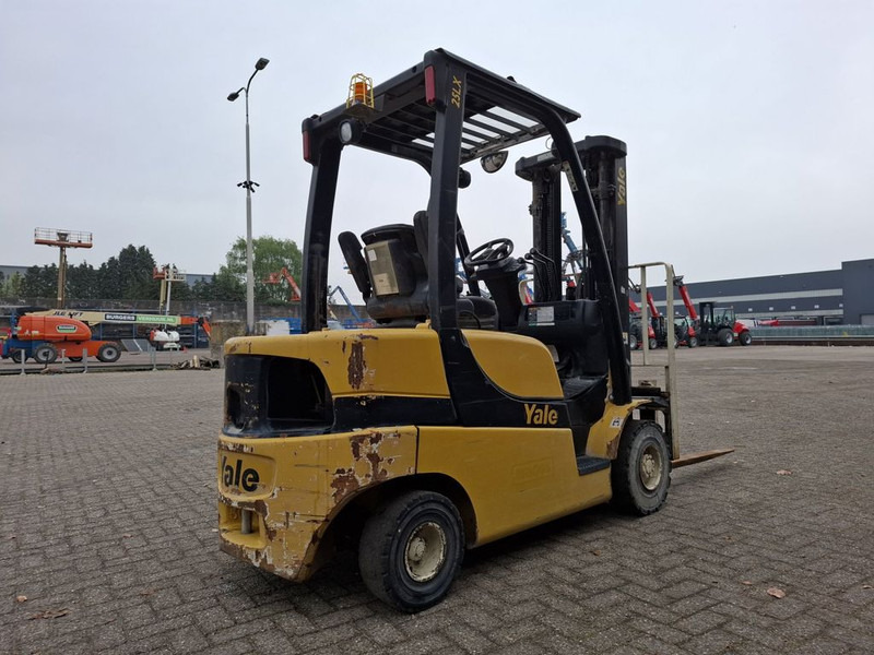 Yale GDP25 LX - Diesel forklift: picture 3 Yale GDP25 LX - Diesel forklift: picture 3