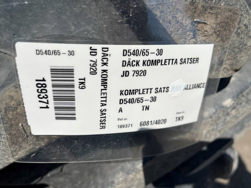 Alliance 540/65R30 till John Deere 7920 mfl  - Tire for Agricultural machinery: picture 2 Alliance 540/65R30 till John Deere 7920 mfl  - Tire for Agricultural machinery: picture 2