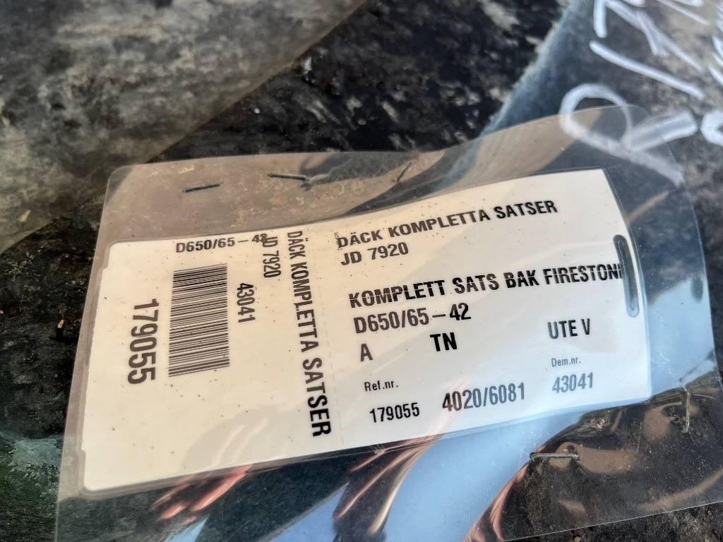 Firestone 650/65R42 till John Deere 7920  - Tire for Agricultural machinery: picture 2 Firestone 650/65R42 till John Deere 7920  - Tire for Agricultural machinery: picture 2