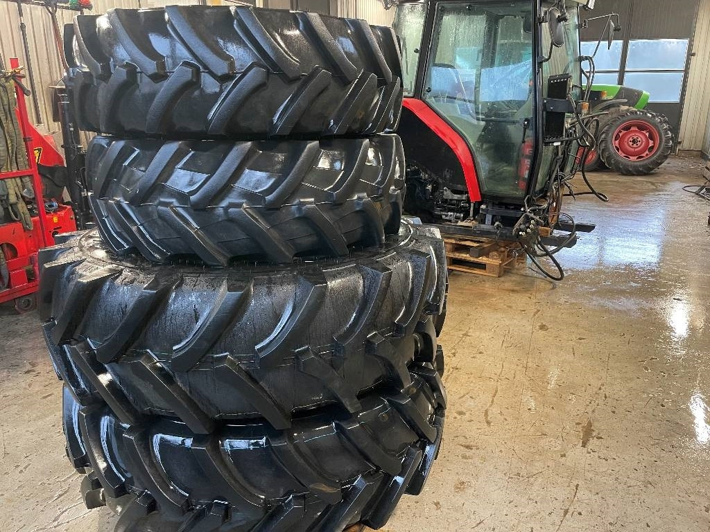 Massey Ferguson 4335 Dismantled: only spare parts - Farm tractor: picture 3 Massey Ferguson 4335 Dismantled: only spare parts - Farm tractor: picture 3