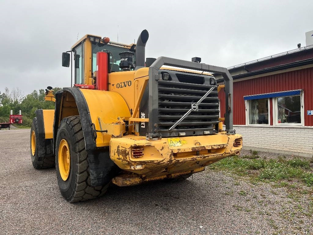 Volvo L 180 F Dismantled. Only spare parts - Wheel loader: picture 3 Volvo L 180 F Dismantled. Only spare parts - Wheel loader: picture 3