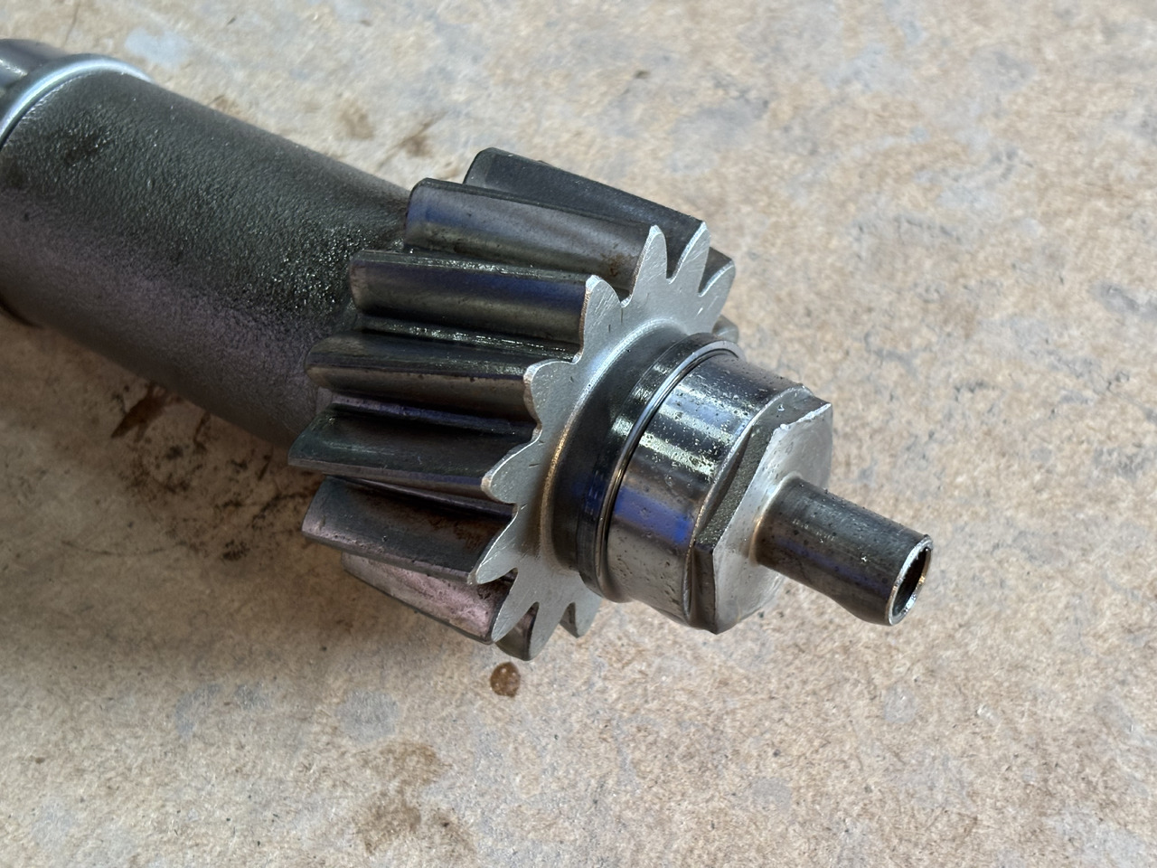 Fendt 308 309 310 311 312 Wałek 312100080040 - Transmission for Agricultural machinery: picture 2 Fendt 308 309 310 311 312 Wałek 312100080040 - Transmission for Agricultural machinery: picture 2