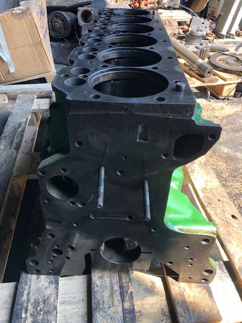 John Deere 6505 | 6600 | 6700 - Blok Cylindrów | Wałek Rozrządu | Wał Korbowy | Głowica Cylindrów - Engine and parts for Agricultural machinery: picture 2 John Deere 6505 | 6600 | 6700 - Blok Cylindrów | Wałek Rozrządu | Wał Korbowy | Głowica Cylindrów - Engine and parts for Agricultural machinery: picture 2