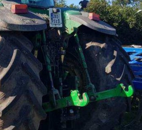 John Deere 7830 Szybkozłączka R340730 R161314 - Quick coupler: picture 1 John Deere 7830 Szybkozłączka R340730 R161314 - Quick coupler: picture 1